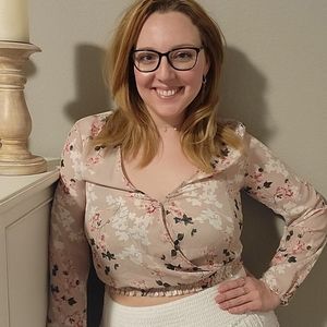 Socialite Floral Crop Top